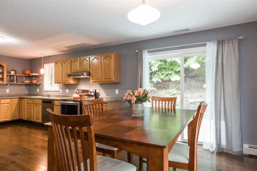 117 Mount Delight Road Deerfield NH 03037