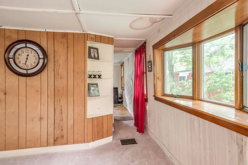 19 Saint James Avenue Milton NH 03851