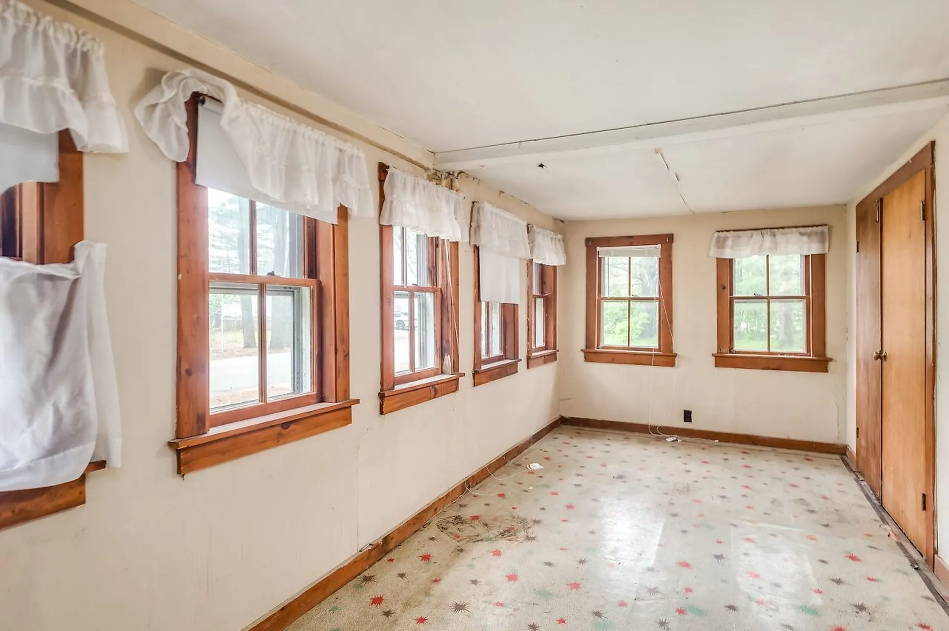 19 Saint James Avenue Milton NH 03851