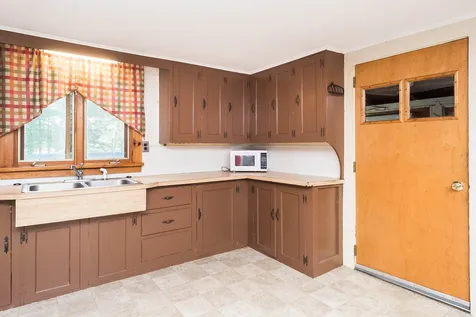 19 Saint James Avenue Milton NH 03851