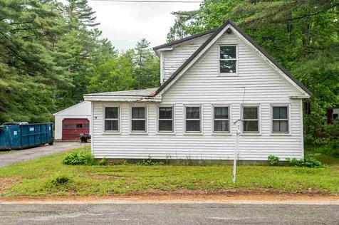 19 Saint James Avenue Milton NH 03851
