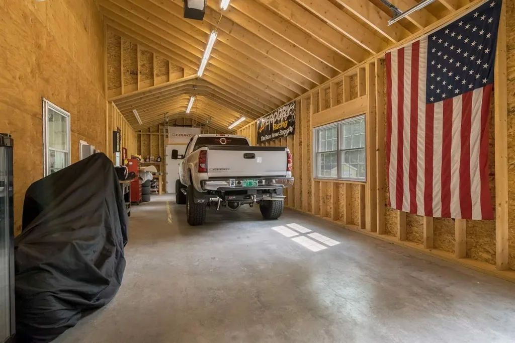 25 Cherokee Avenue Essex VT 05452