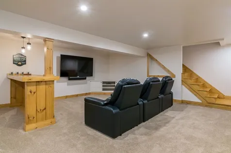25 Cherokee Avenue Essex VT 05452