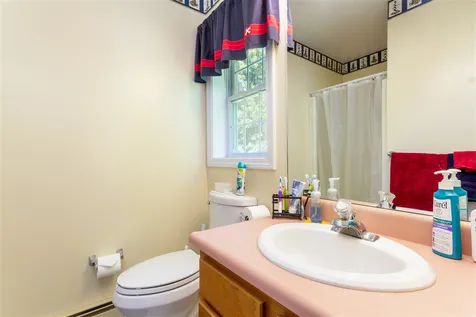 42 Barrett Street South Burlington VT 05403