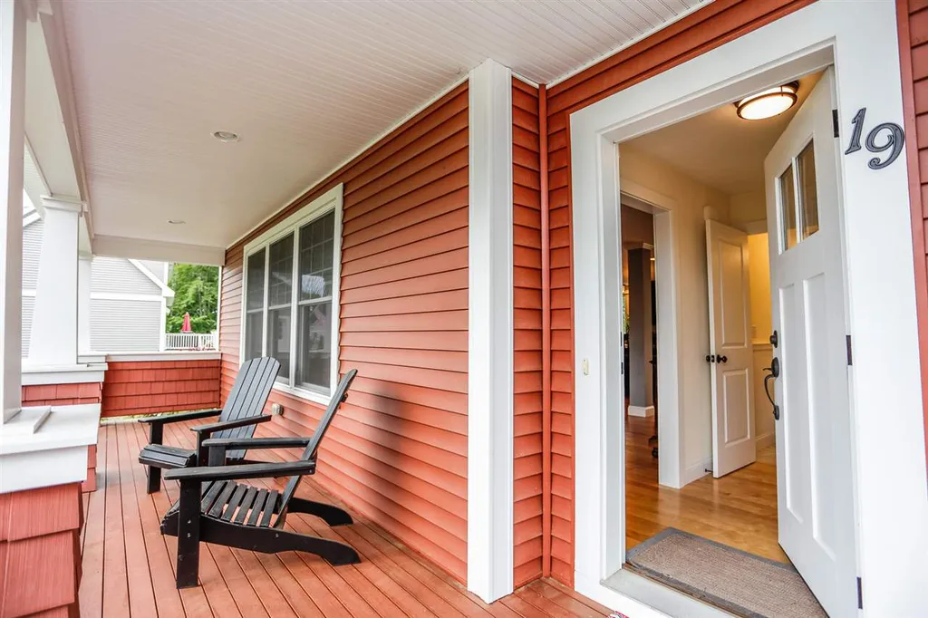 19 Marshall Way Seabrook NH 03874