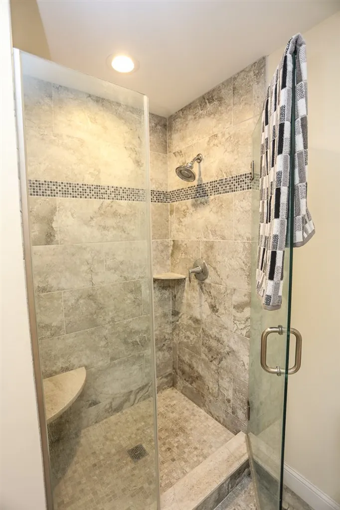 19 Marshall Way Seabrook NH 03874