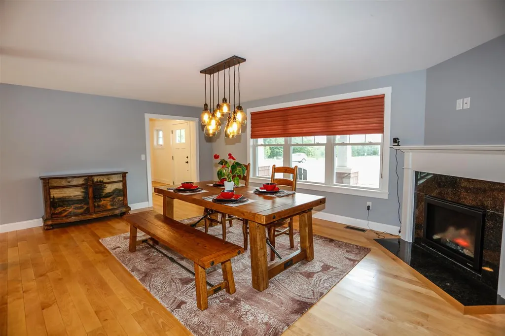 19 Marshall Way Seabrook NH 03874