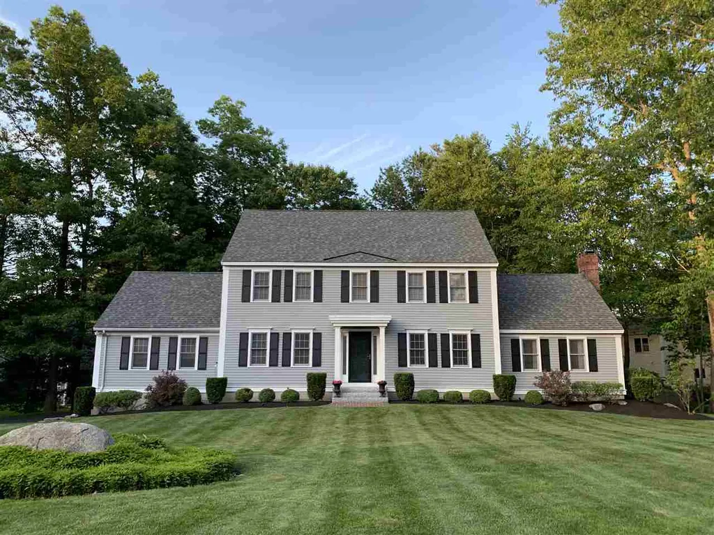 12 Saint Cyr Drive Hampton NH 03842