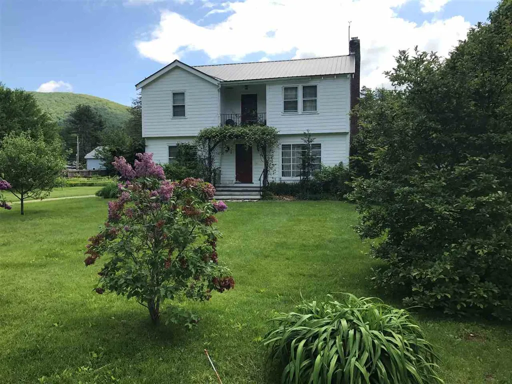 148 Village Street Dorset VT 05253
