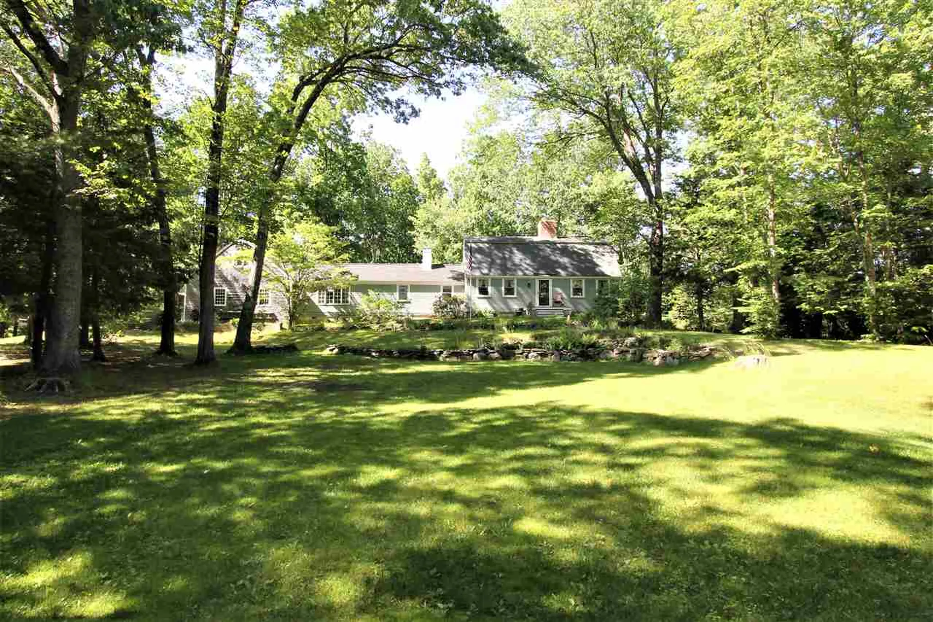 1 Riverwood Road Kingston NH 03848