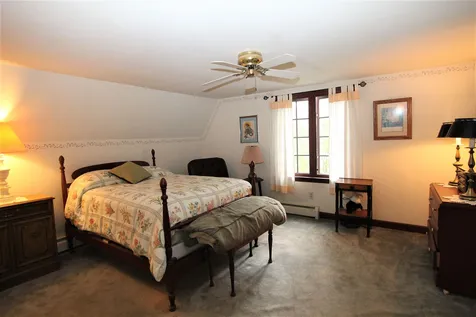 1 Riverwood Road Kingston NH 03848