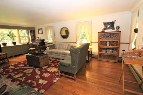 1 Riverwood Road Kingston NH 03848