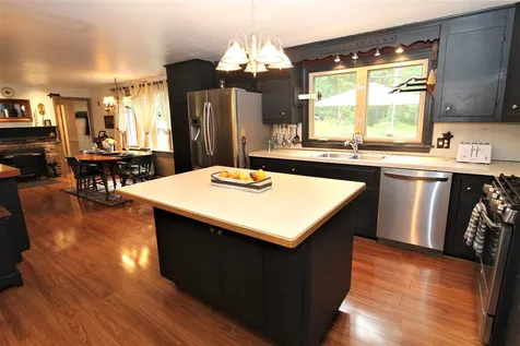 1 Riverwood Road Kingston NH 03848