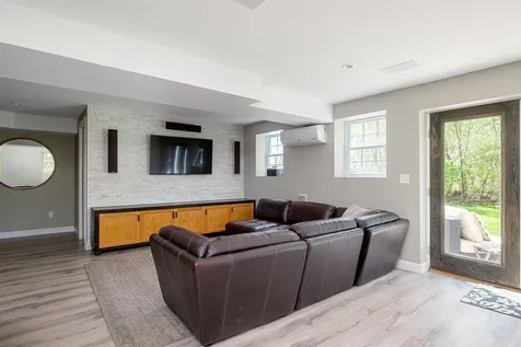 7 Nathaniel Court Hampton NH 03842