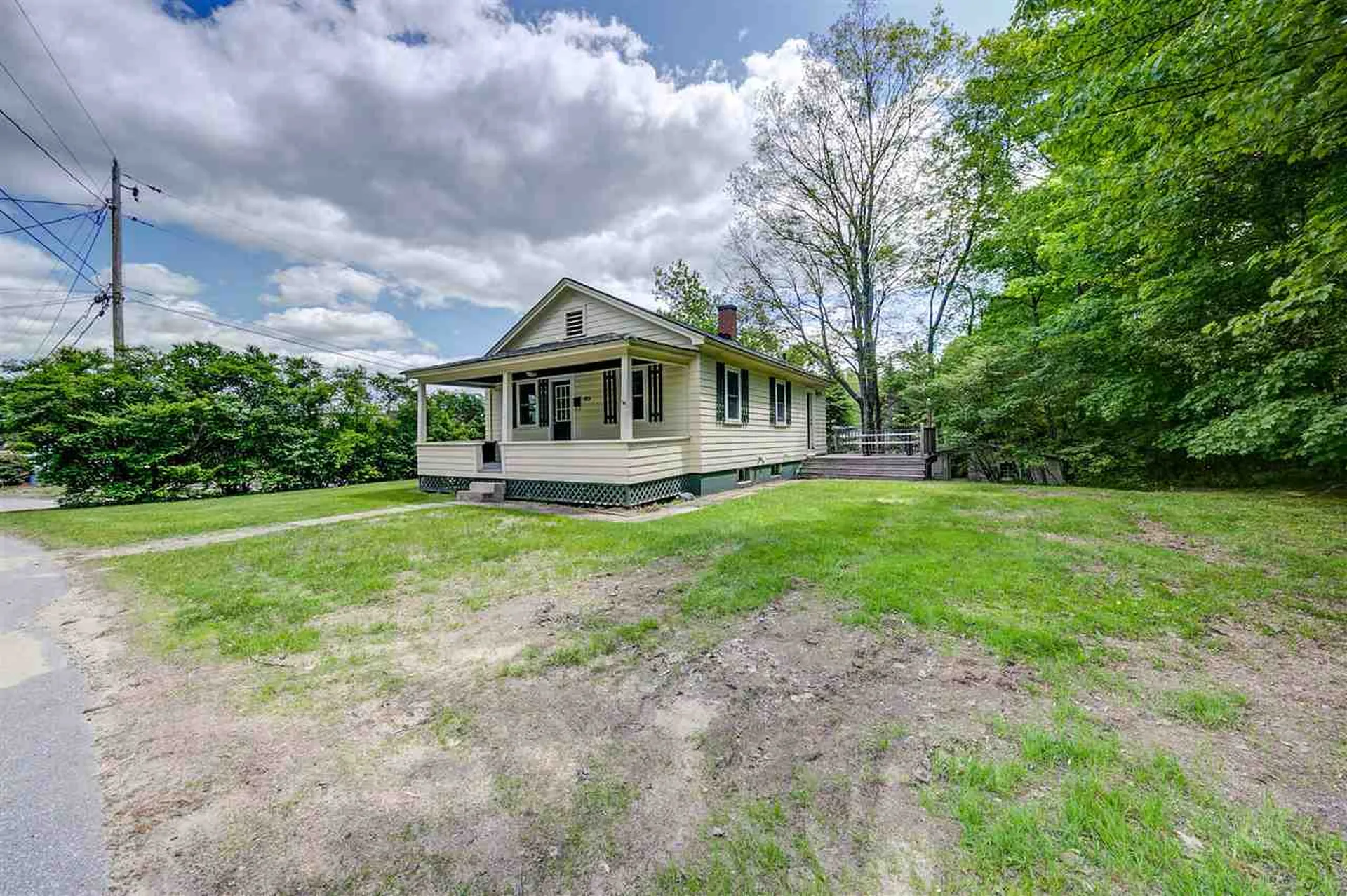 7 Avery Street Plymouth NH 03264