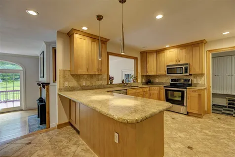 202 Birch Acres Road New London NH 03257