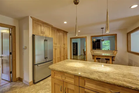 202 Birch Acres Road New London NH 03257