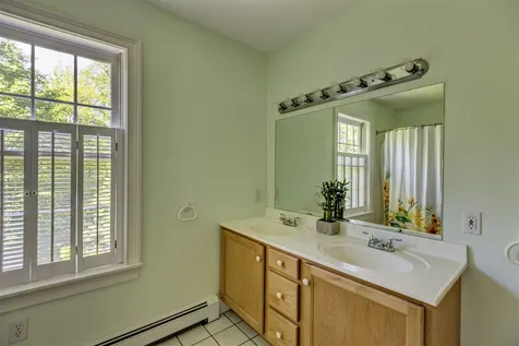 202 Birch Acres Road New London NH 03257