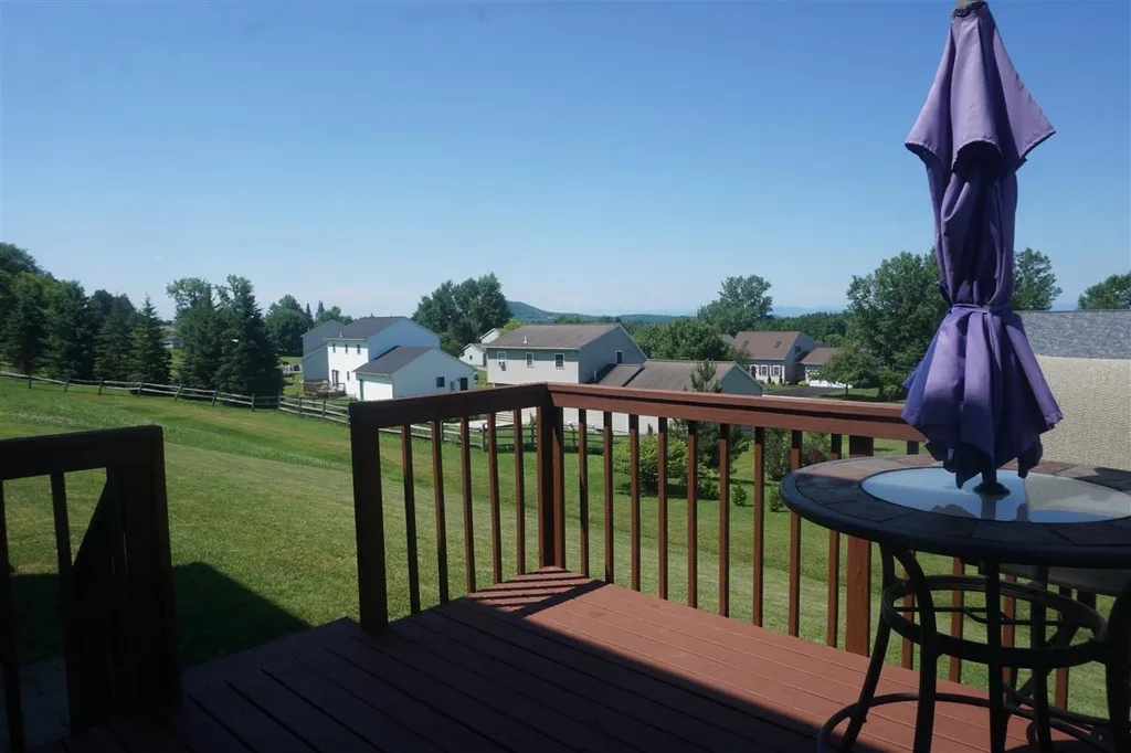 17 Steeplechase Lane Milton VT 05468