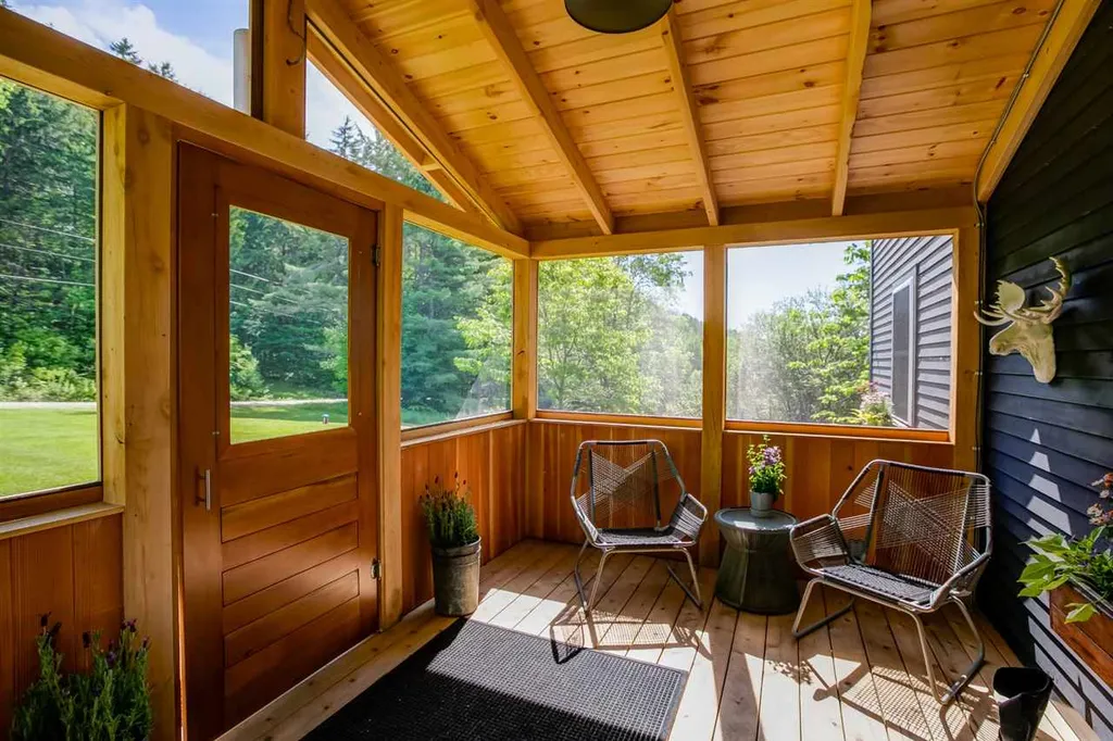 1715 Dowsville Road Duxbury VT 05660