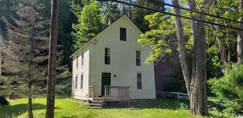 4552 Vt Route 107 Stockbridge VT 05772