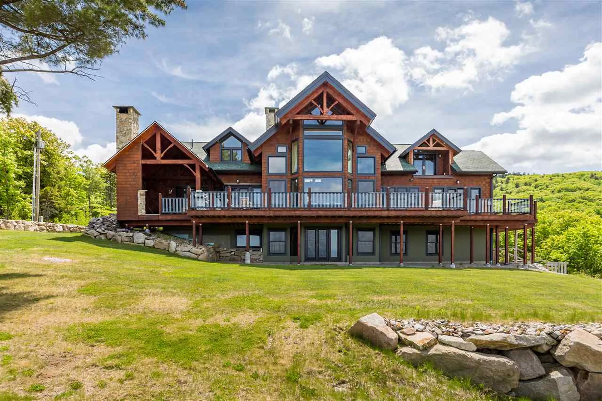 23 Newport Drive New Durham NH 03855