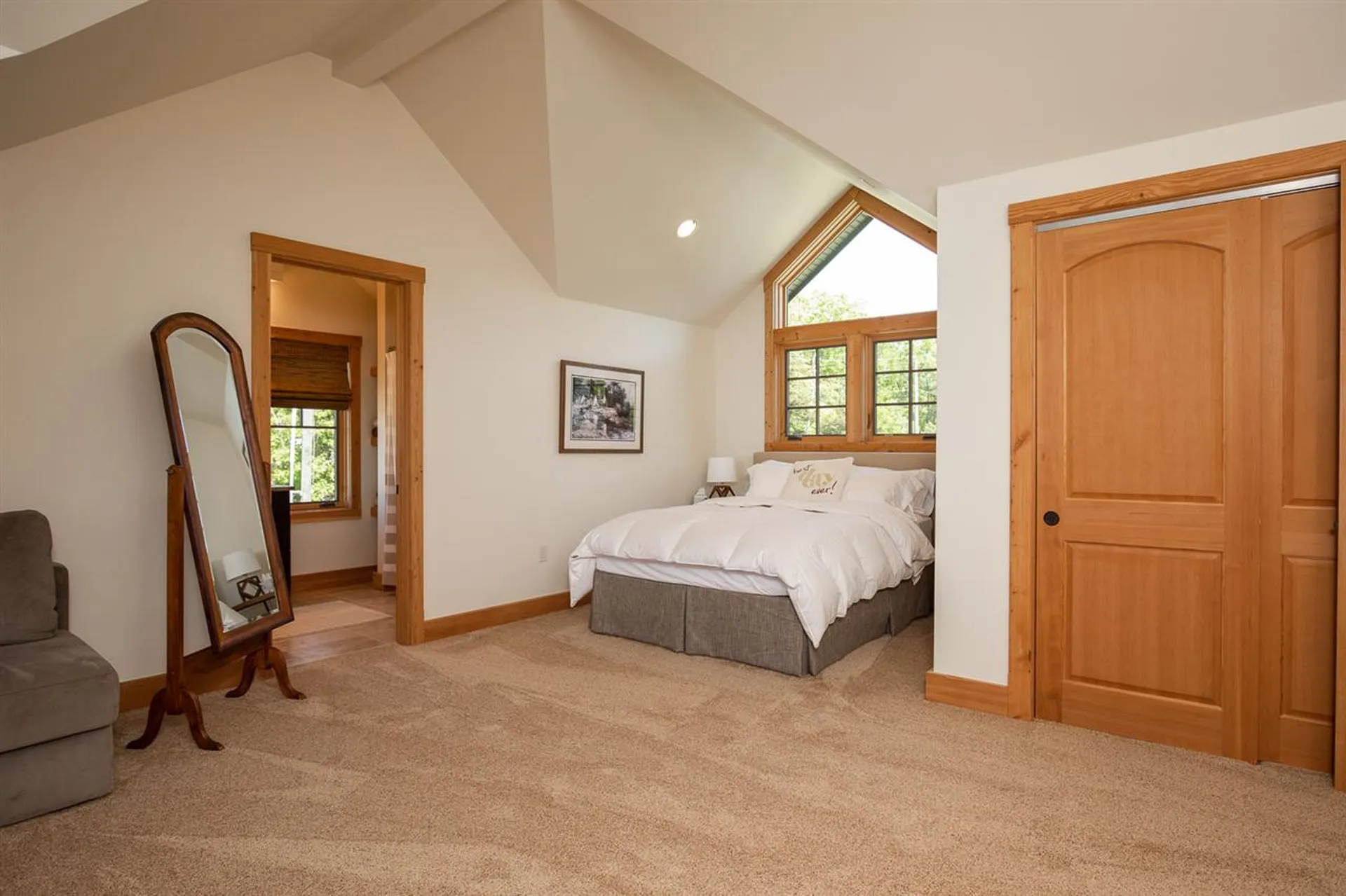 23 Newport Drive New Durham NH 03855