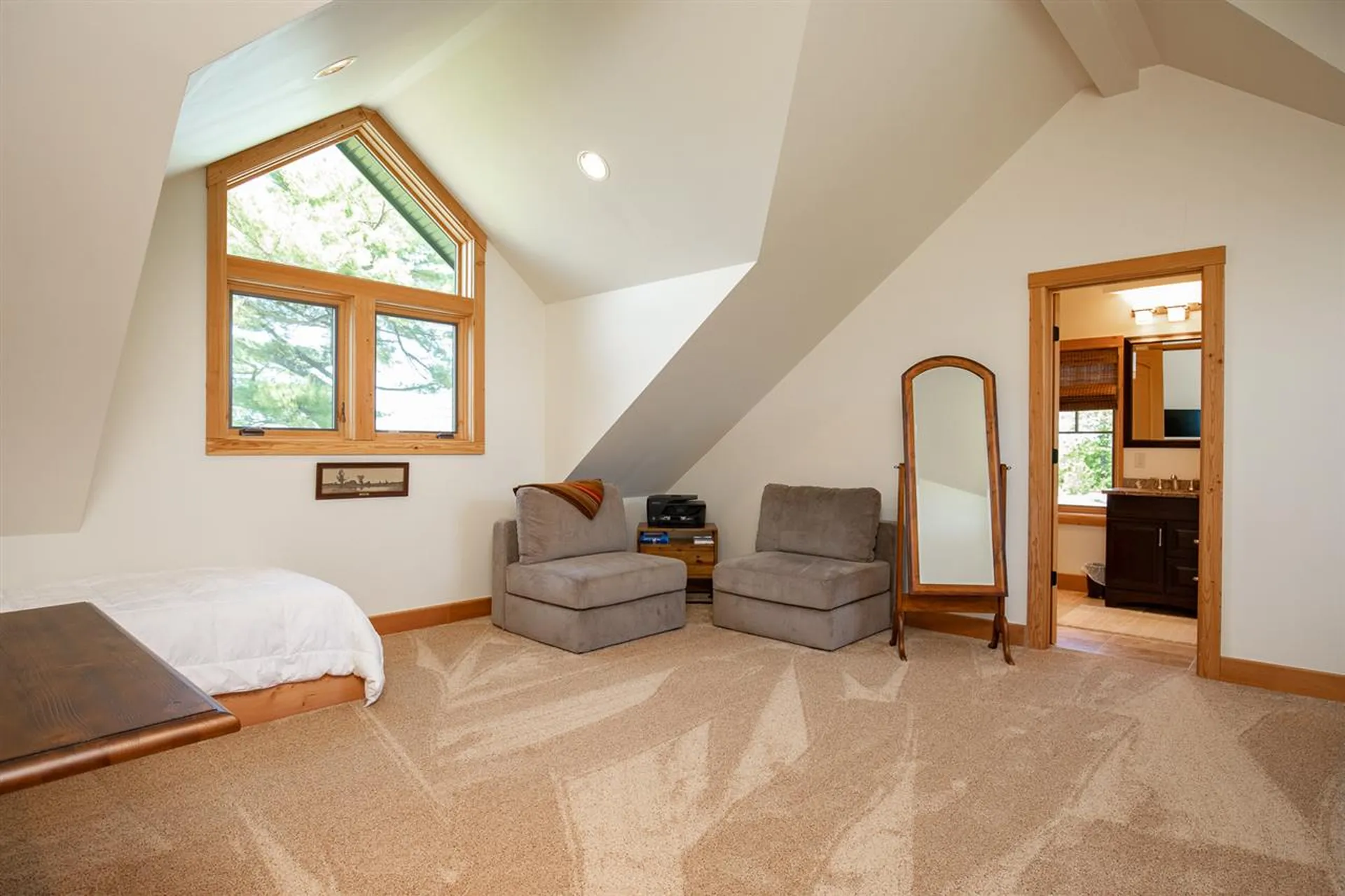 23 Newport Drive New Durham NH 03855