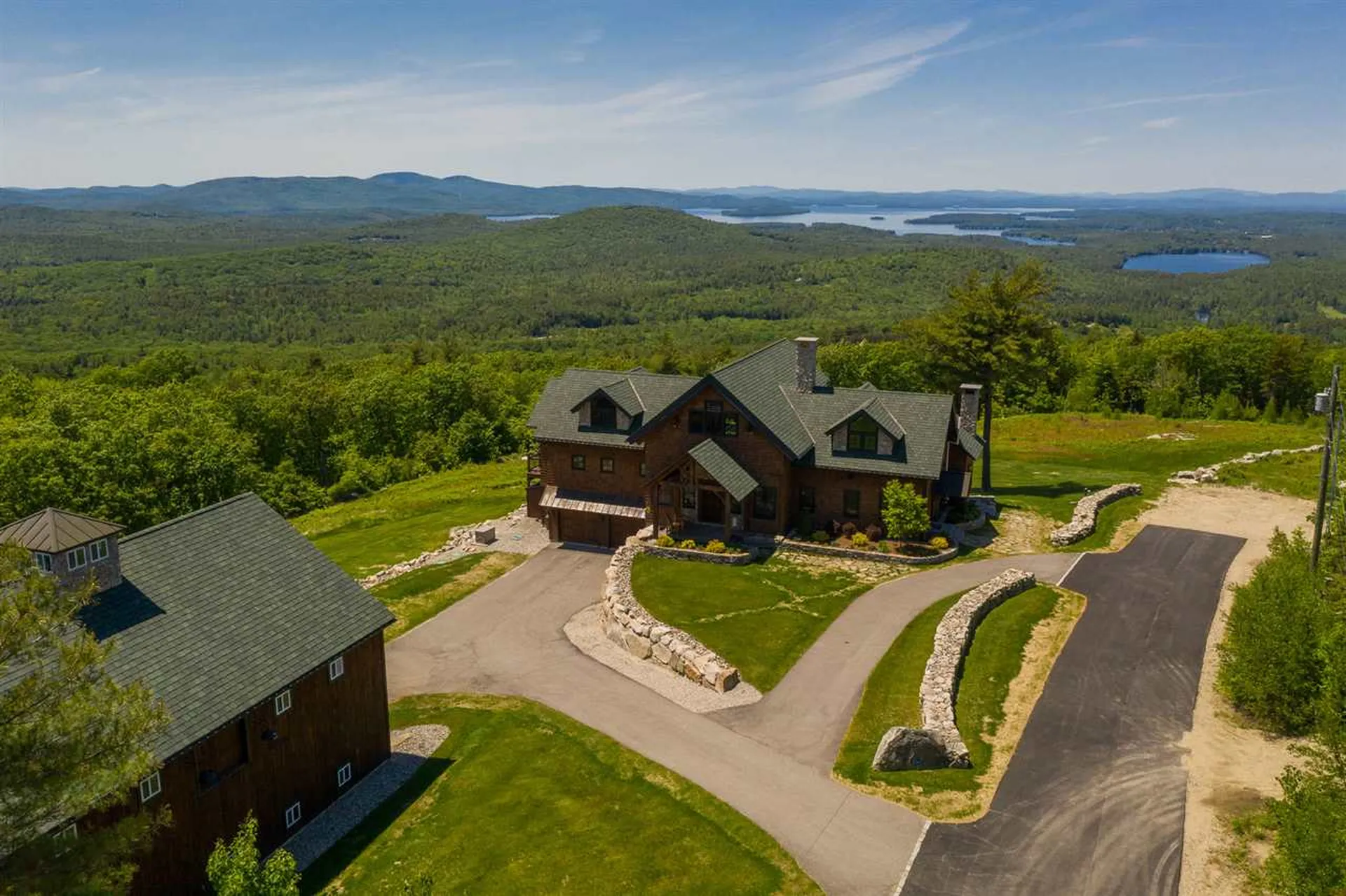 23 Newport Drive New Durham NH 03855