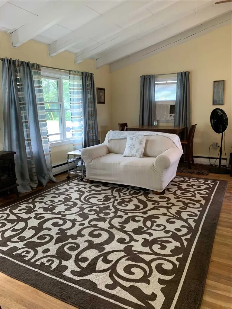 21 Morningside Drive Dover NH 03820