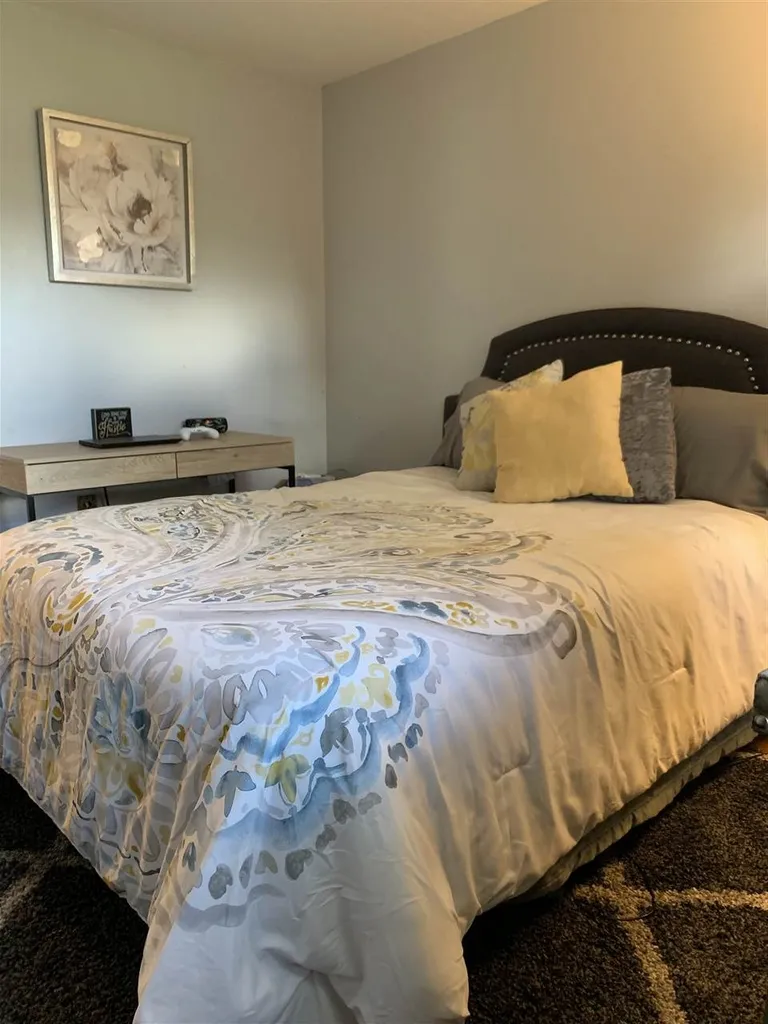 21 Morningside Drive Dover NH 03820