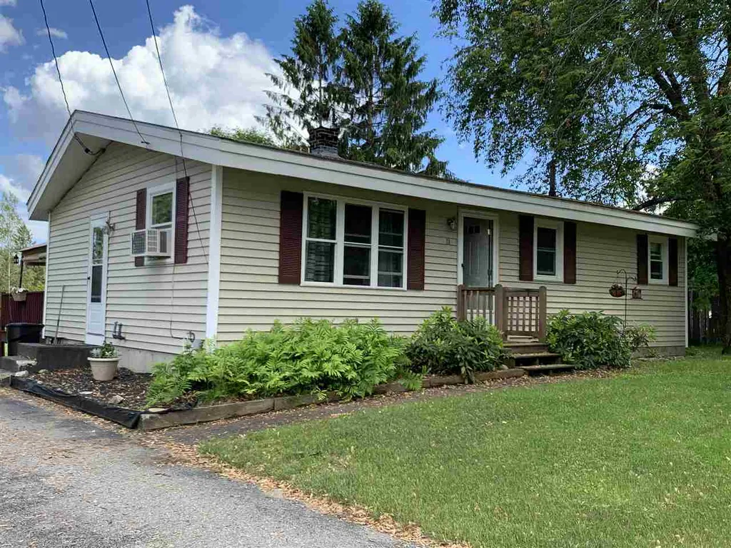 21 Morningside Drive Dover NH 03820