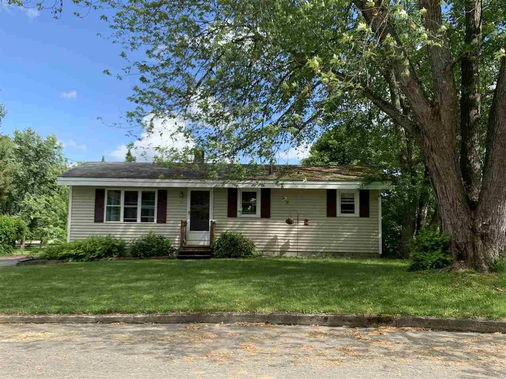21 Morningside Drive Dover NH 03820