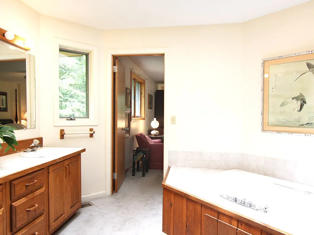 27 Forbush Road Dublin NH 03444