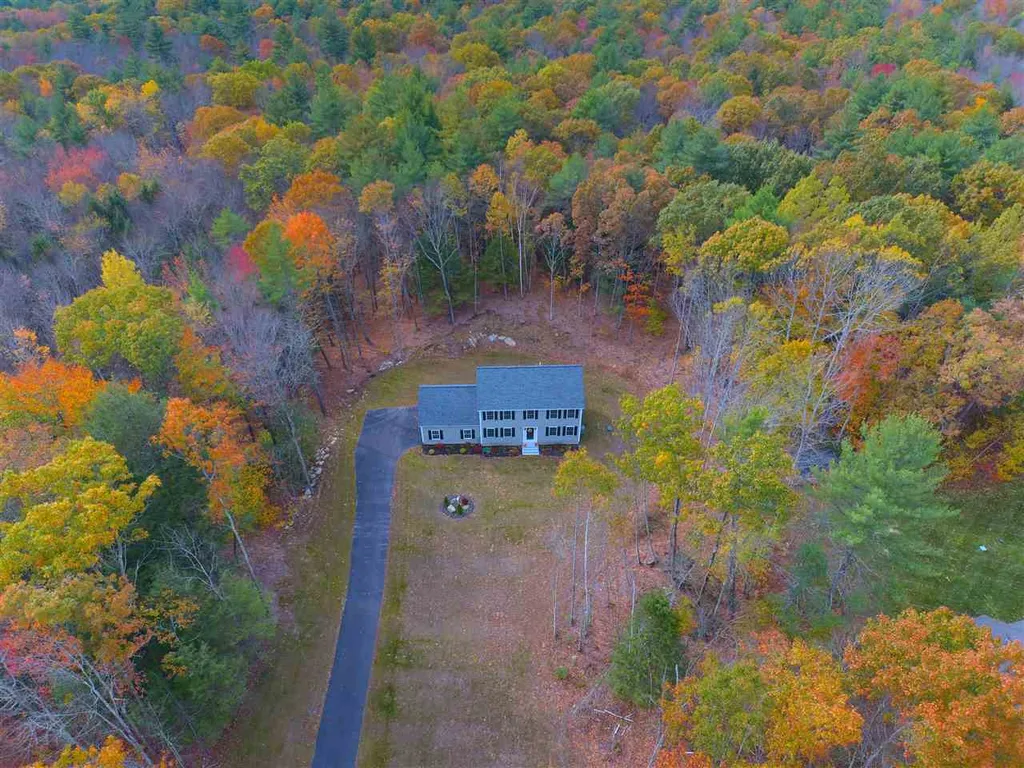 104 Olde Bridge Lane Epping NH 03042