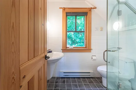 3057 Church Hill Road Woodstock VT 05091