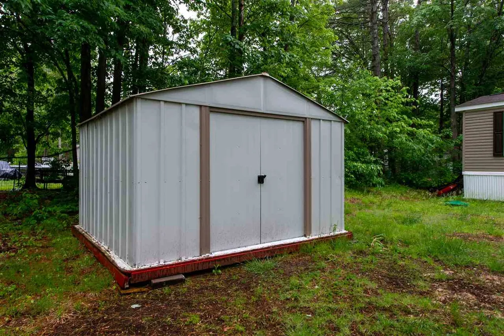 124 Pineland Park Road Milton NH 03851