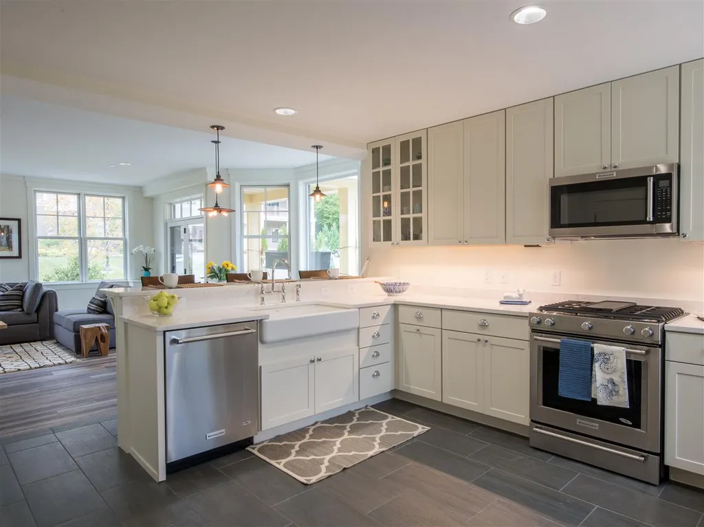 105 Gadd Brook Warren VT 05674