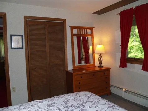 774 Magic Circle Londonderry VT 05148