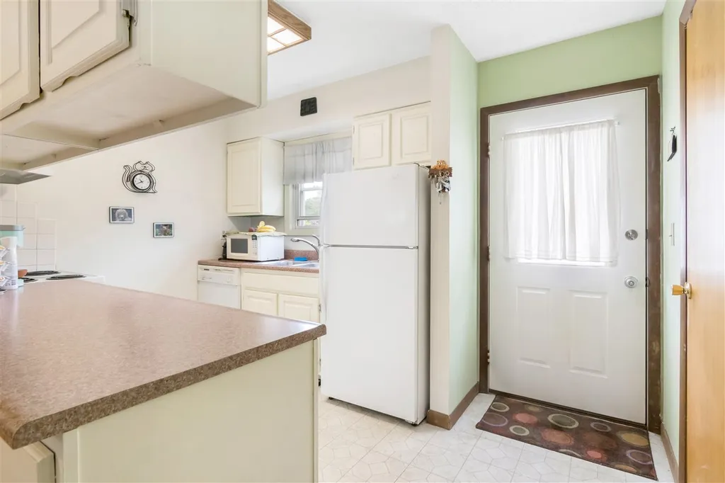51 Wells Avenue Colchester VT 05446