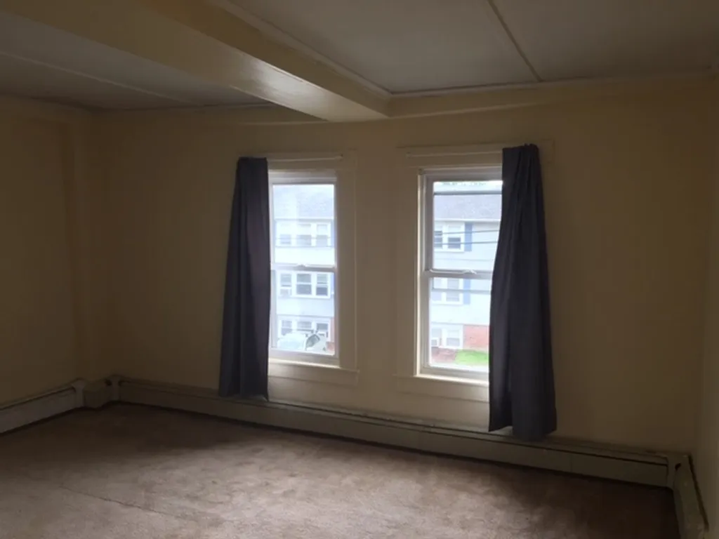 725-727 Central Avenue Dover NH 03820