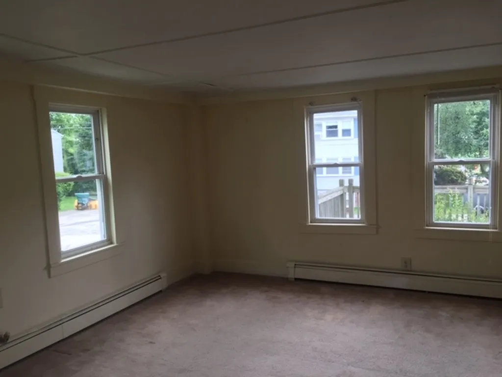 725-727 Central Avenue Dover NH 03820