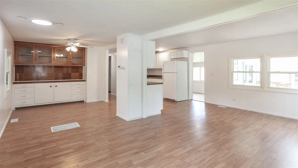 4 Atlas Avenue Hooksett NH 03106