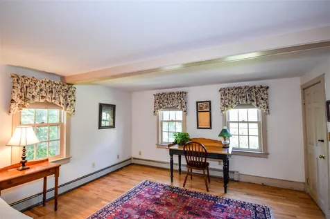 7 Surrey Lane Durham NH 03824