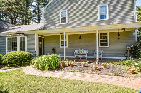 7 Surrey Lane Durham NH 03824