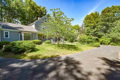 7 Surrey Lane Durham NH 03824