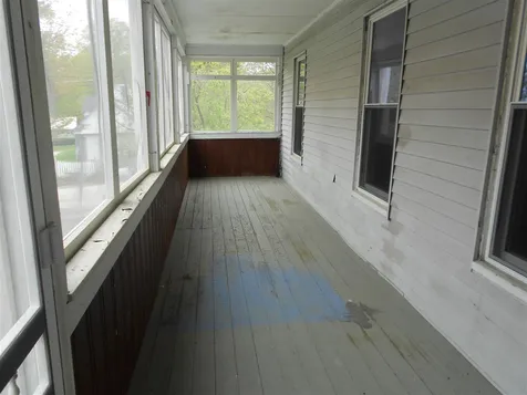 15 Pearl Street Franklin NH 03235