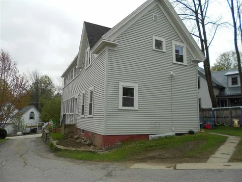 15 Pearl Street Franklin NH 03235