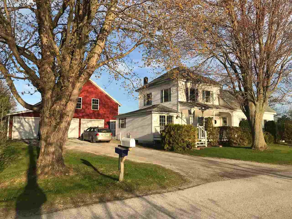 1553 West Shore Road Isle La Motte VT 05463