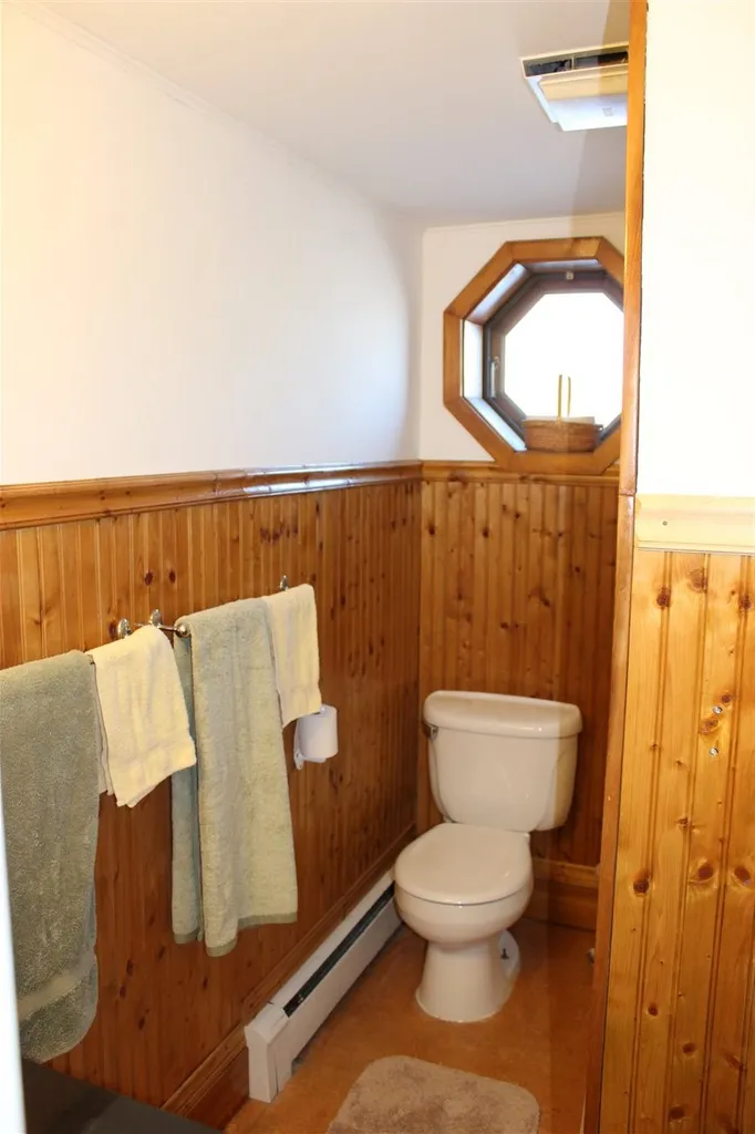 1553 West Shore Road Isle La Motte VT 05463